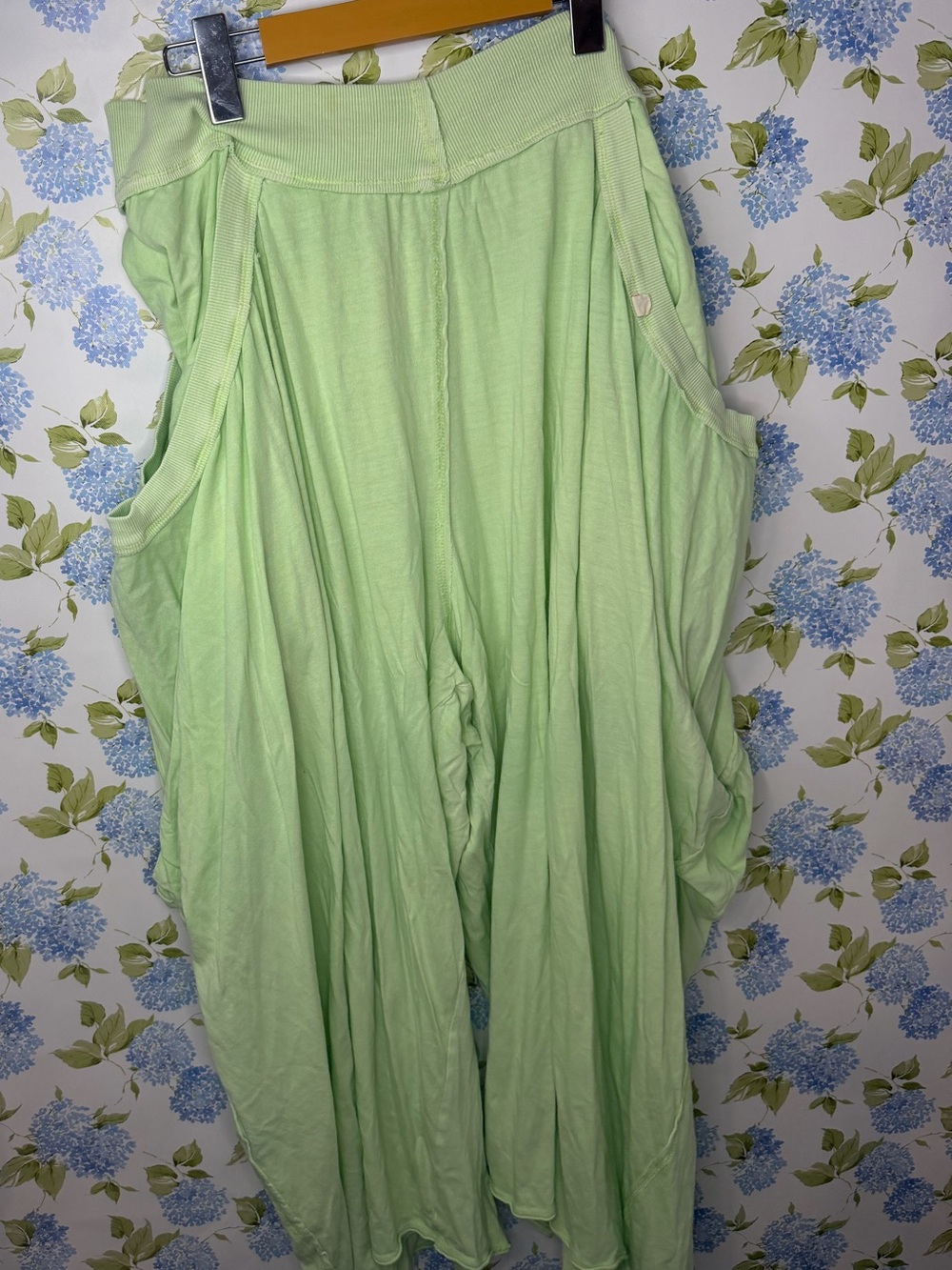 Free People Light Green Summer Slumber pants L - Picture 4 of 5